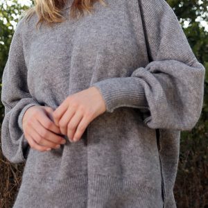 Wide Loose Fit Over Sized Knitted Sweater - Image 4