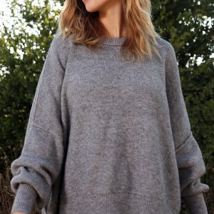 Wide Loose Fit Over Sized Knitted Sweater - Image 6