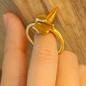 Australian Obsidian Fang Ring