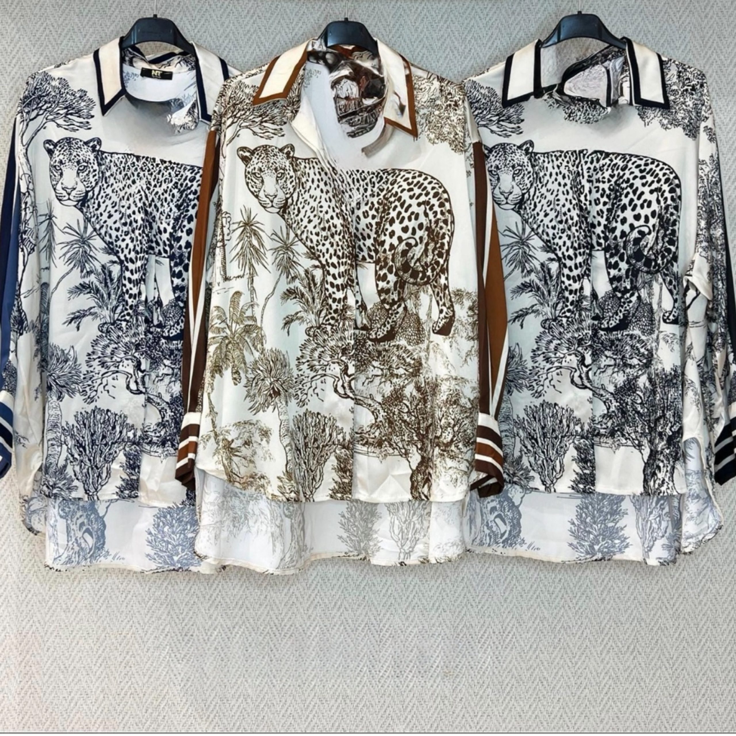 Satin Italian Lion Print Top/Blouse