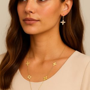 Collar Leaf Pattern Necklace