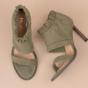 Clover w/Diamonds Bracelet