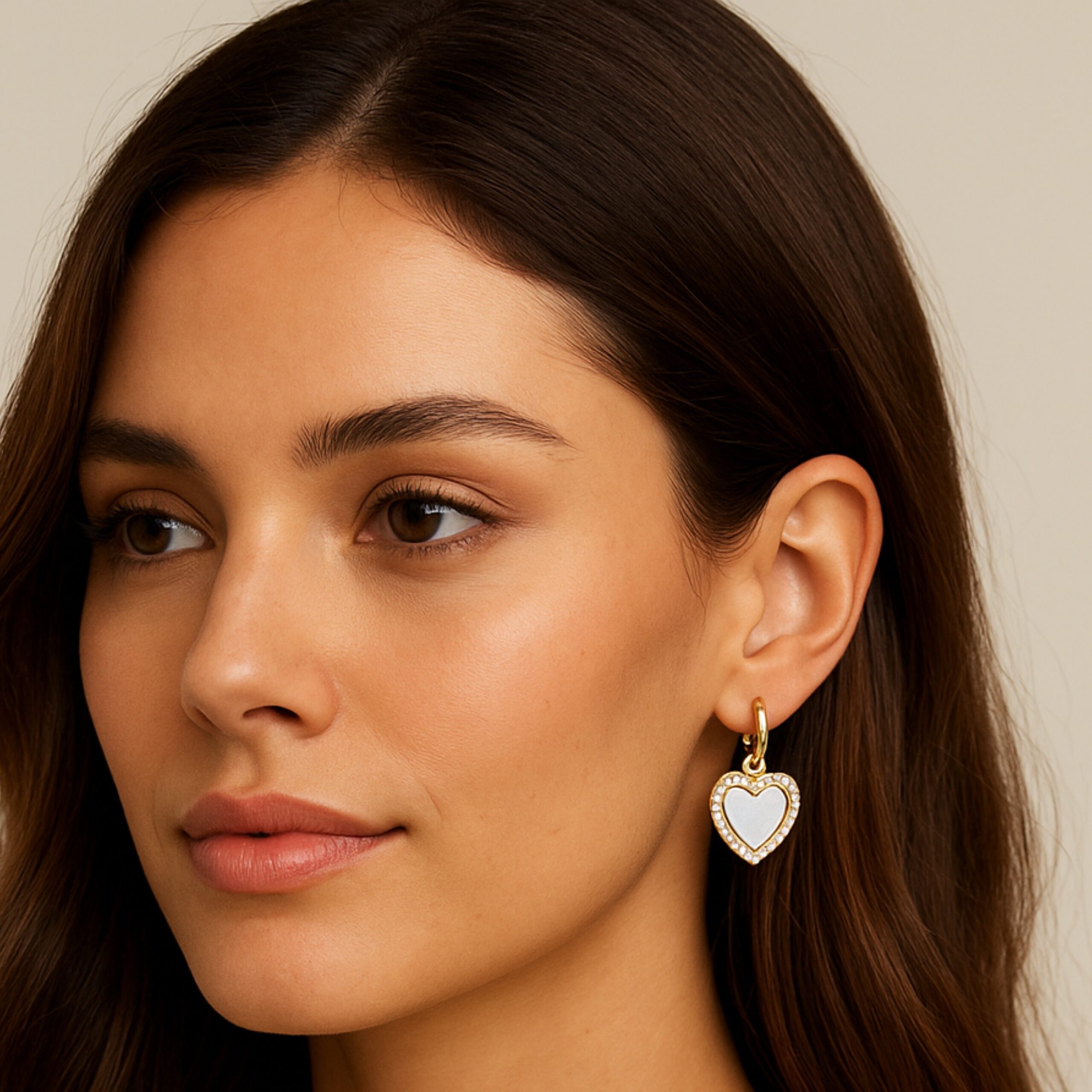 Arete Heart Earrings